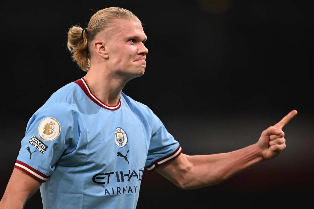 Erling Haaland con la maglia del Manchester City