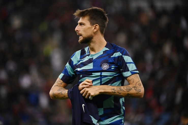 Acerbi resta all'Inter