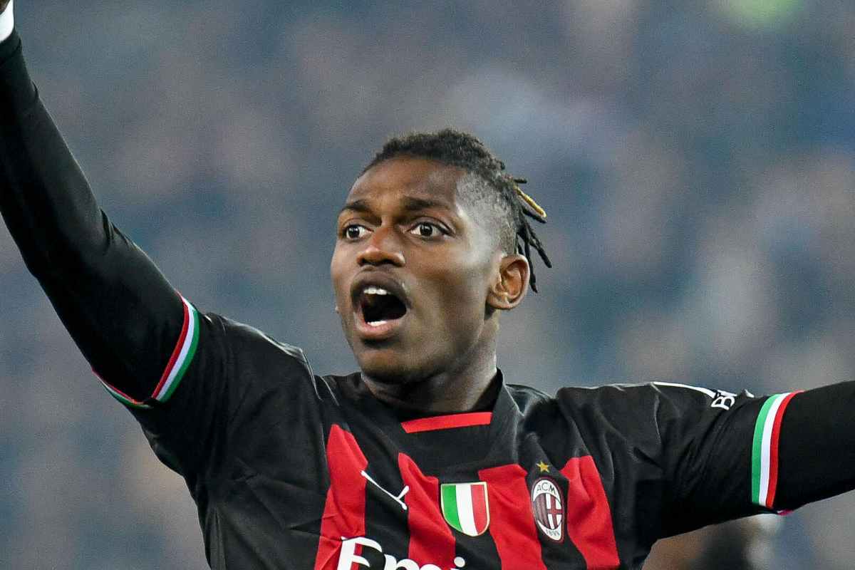 Leao, senza Champions può lasciare il Milan