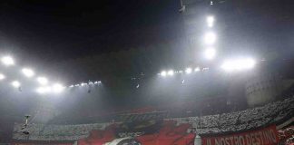 Striscione Milan polemiche web
